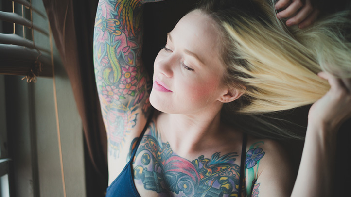 woman sweating postpartum